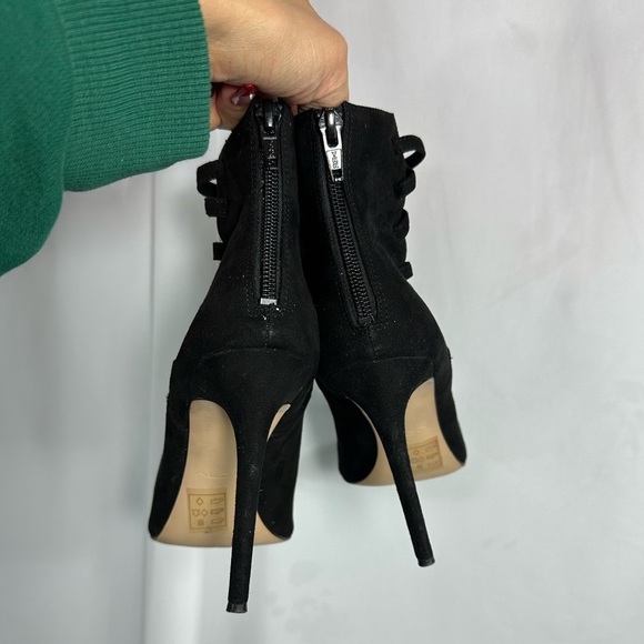 ALDO Tuxedo black lace up ankle bootie size 8 - Picture 4 of 8